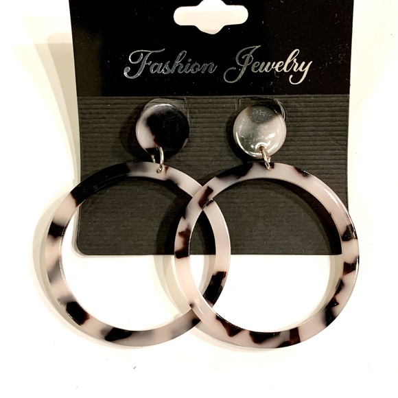 Acrylic Stud Hoop Earrings $9 - Picture 2 of 10